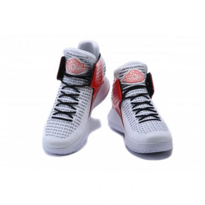 Nike Erkek Air Jordan 32 Beyaz / Kırmızı / Siyah Basketbol Ayakkabısı Türkiye - DC9ZKR8P